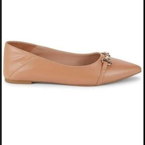 BCBGeneration- Kori tan and gold flats 7.5 NEW
